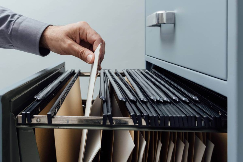 How Long Can Employers Keep Employee Records? A Record Retention Guide for Harris County Small Business Owners